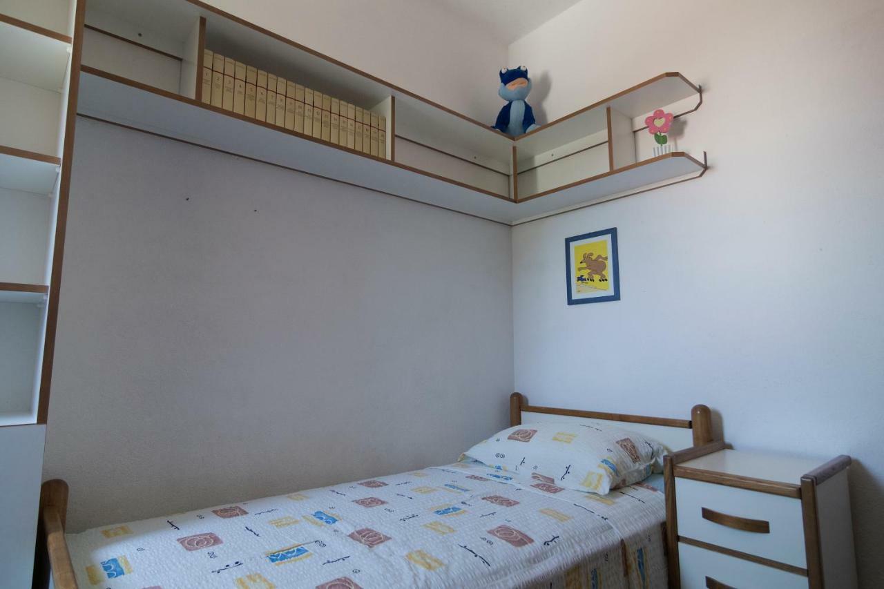 Apartments Ivana Postira Bagian luar foto